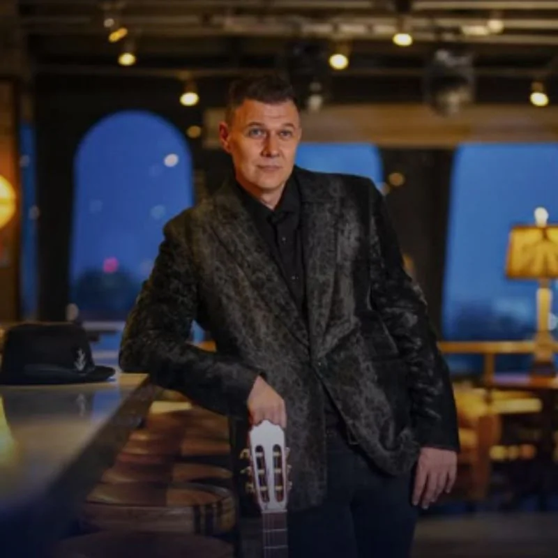 João Suplicy dos Beatles a Elvis