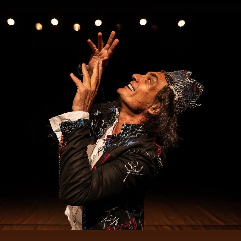 CLÓVYS TÔRRES apresenta ME DÁ TUA MÃO