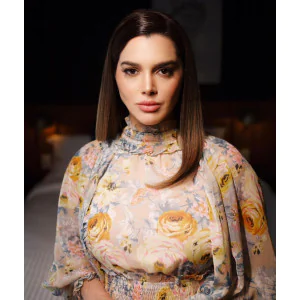 DANUBIA LAURO EM BARUERI